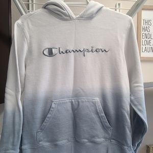 Champion sweatshirt Size M